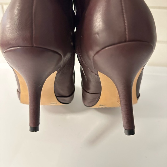 VINCE CAMUTO Andrissa ruched Red leather woman dress 3" Stiletto dress boot 8.5 - Picture 9 of 16